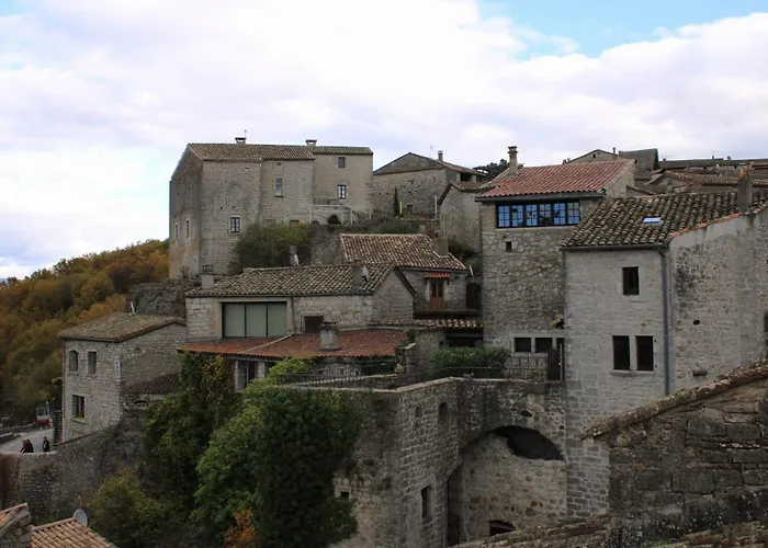 Maison Pierre Et Voute Au Coeur Du Village