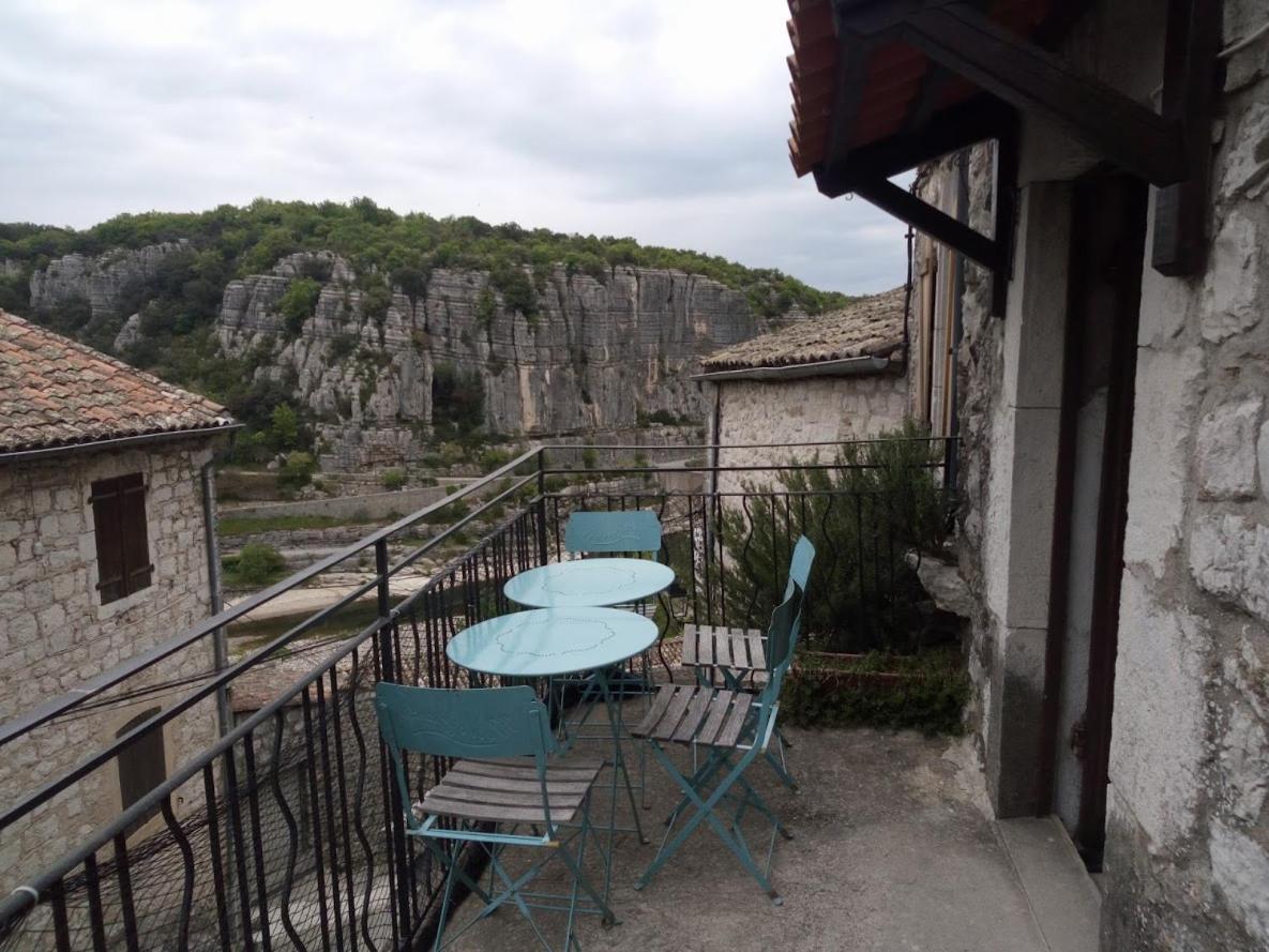 Maison Pierre Et Voute Au Coeur Du Village Balazuc