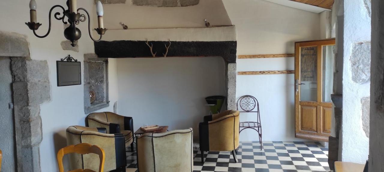 Maison Pierre Et Voute Au Coeur Du Village