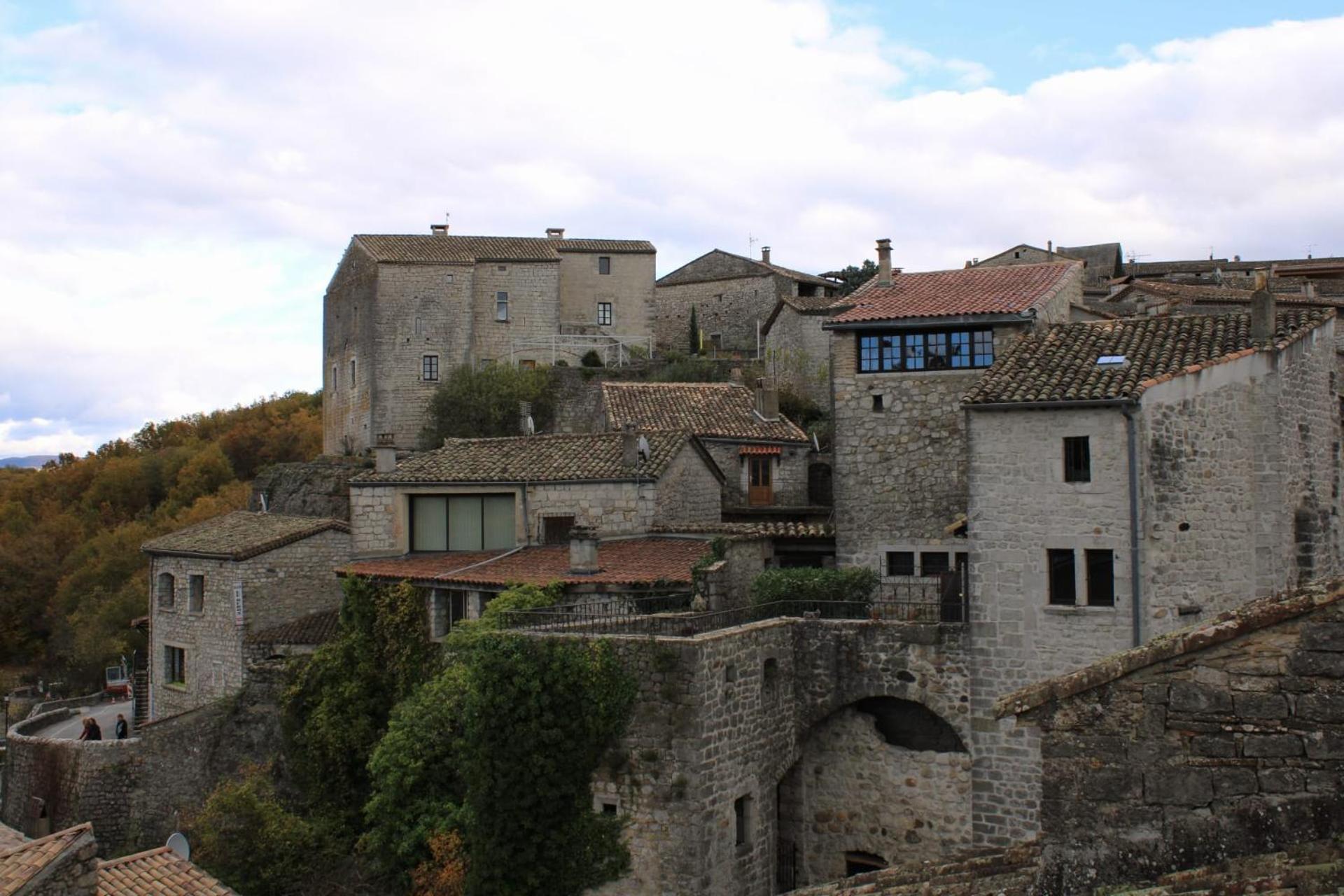 Maison Pierre Et Voute Au Coeur Du Village *